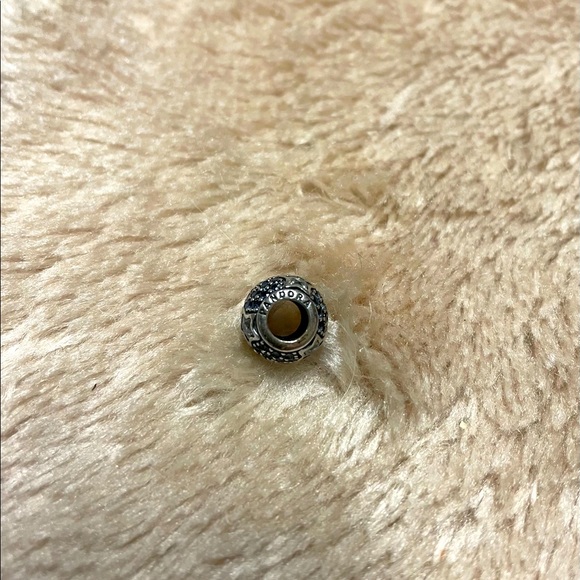 PANDORA charm - Picture 2 of 4
